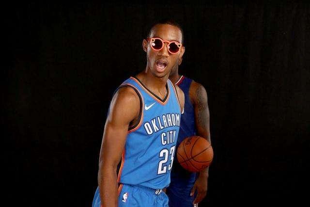 布克30分穆雷29+9+10 太阳力克老鹰回西部第七